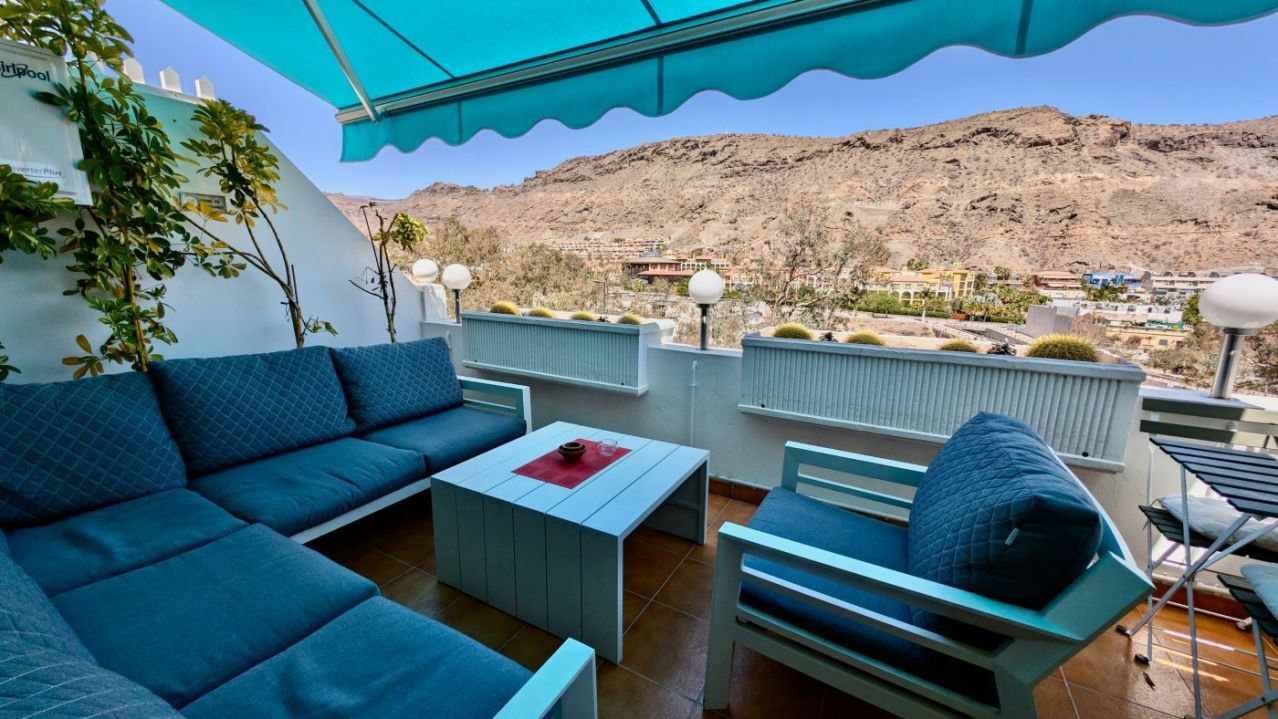 Terrace - sun blind down